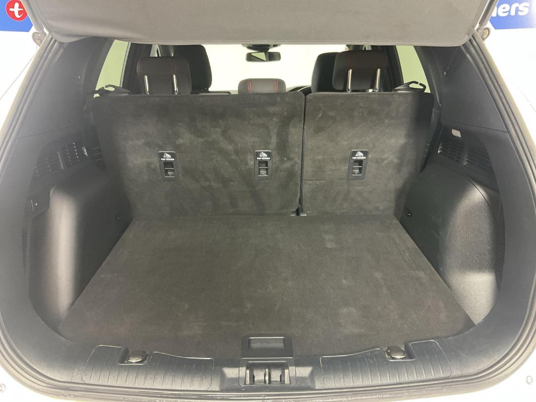 Photo '14' of Ford Escape