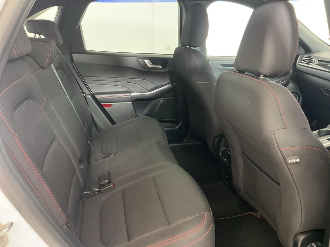 Photo '20' of Ford Escape