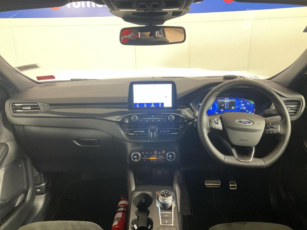 Photo '17' of Ford Escape