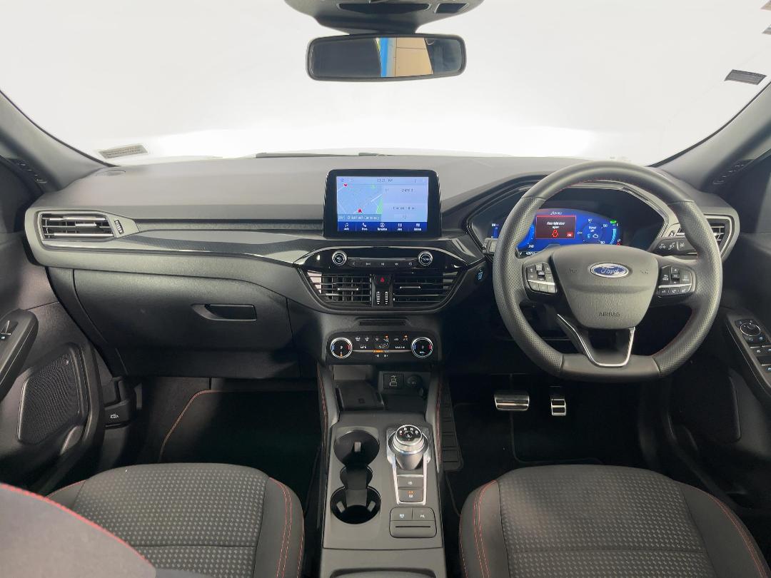 Photo '17' of Ford Escape