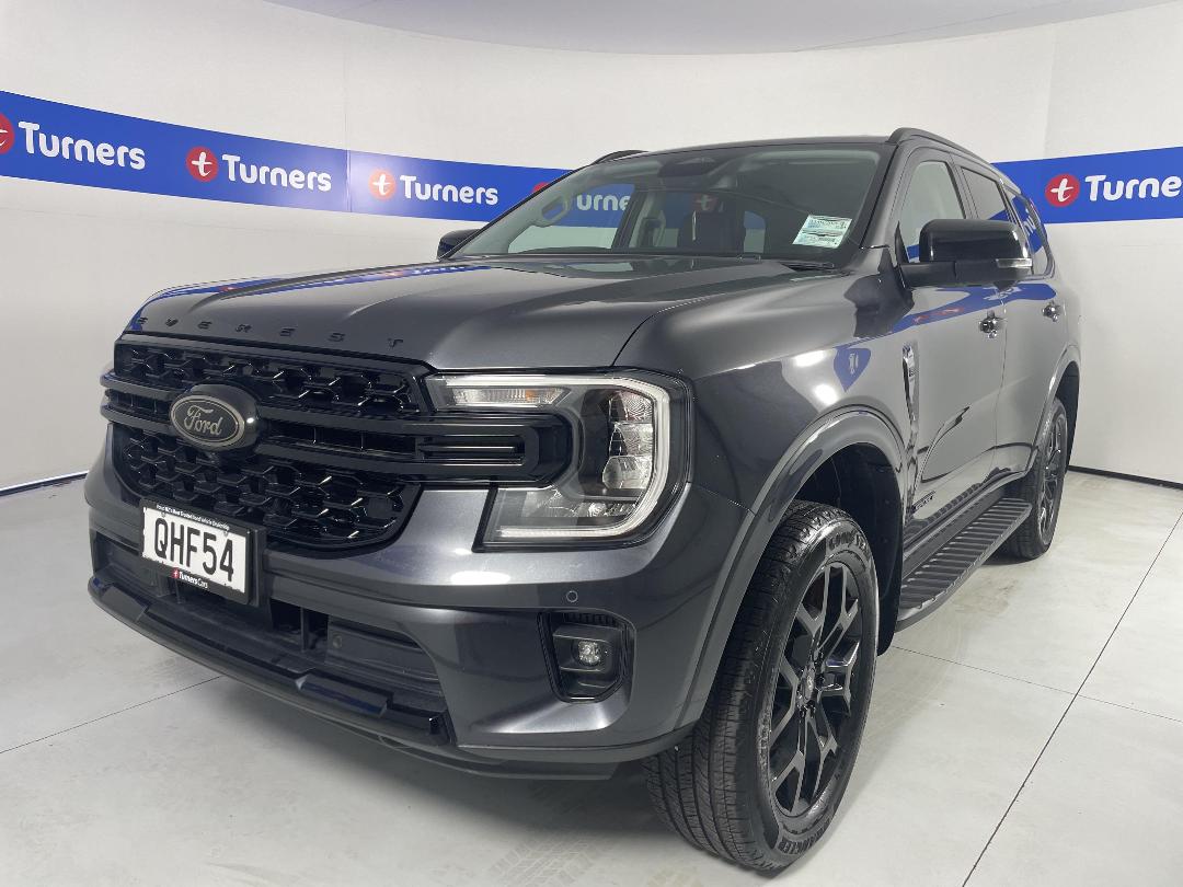 Photo '4' of Ford Everest