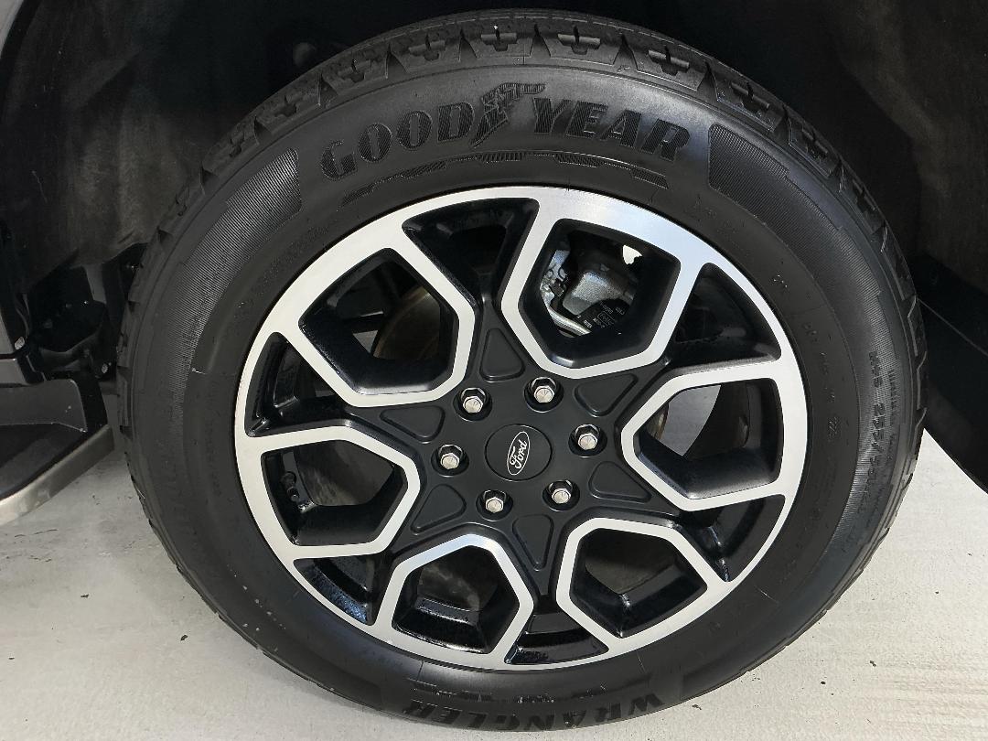 Photo '11' of Ford Everest Photo '11' of Ford Everest