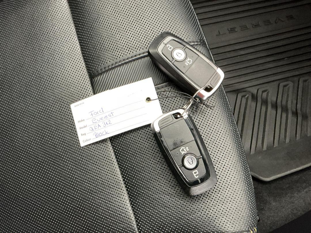 Photo '22' of Ford Everest Photo '22' of Ford Everest