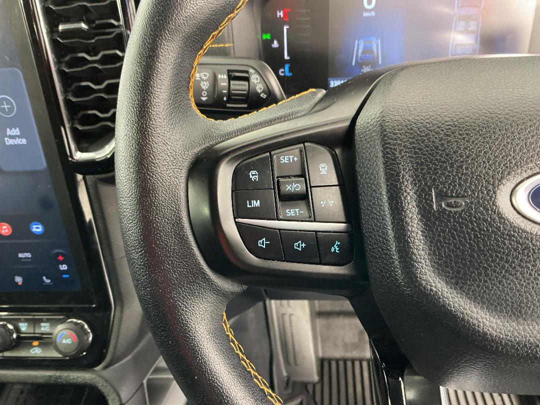 Photo '24' of Ford Everest Photo '24' of Ford Everest