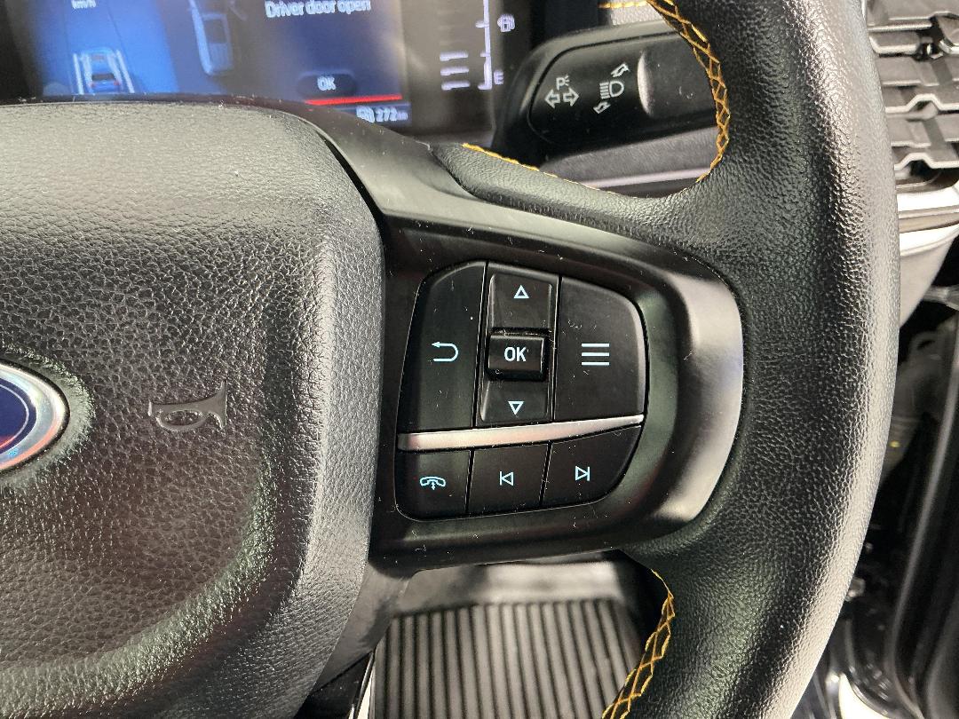 Photo '25' of Ford Everest Photo '25' of Ford Everest