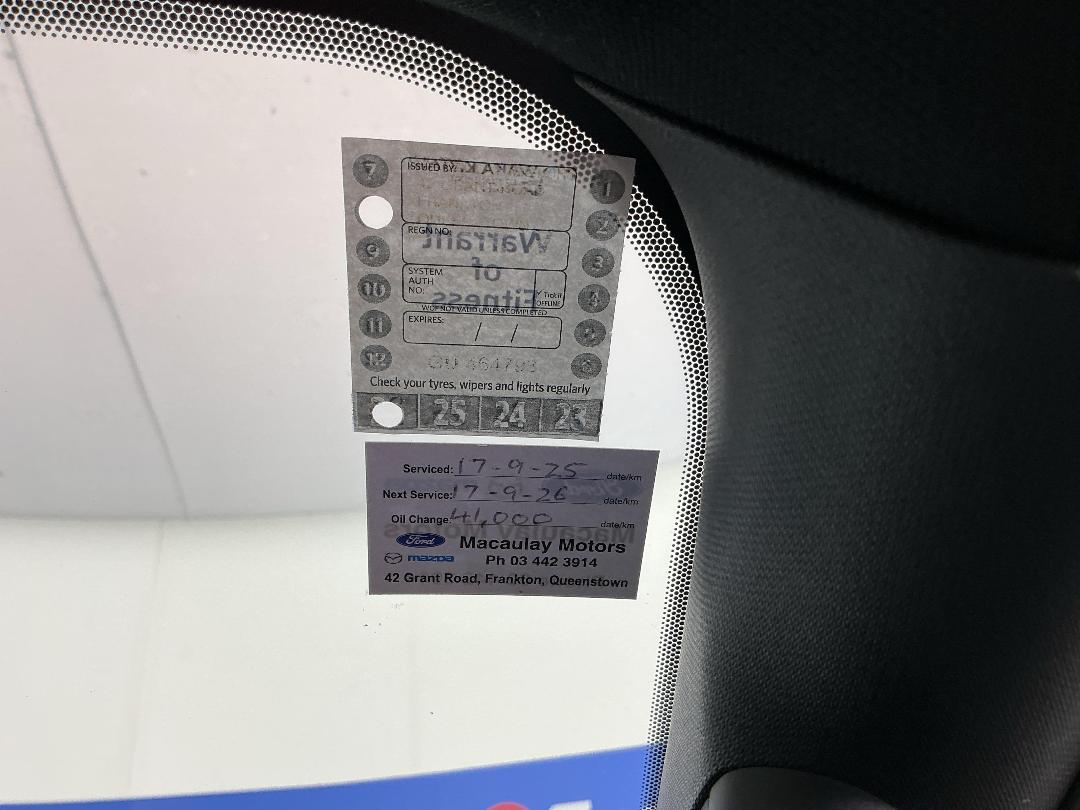 Photo '28' of Ford Everest Photo '28' of Ford Everest