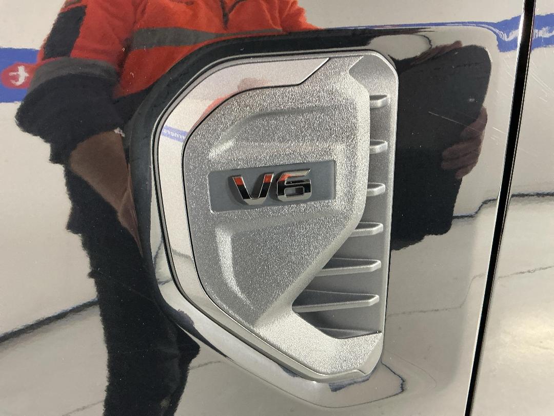 Photo '30' of Ford Everest Photo '30' of Ford Everest