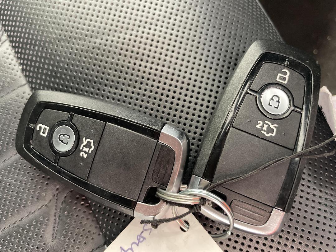 Photo '22' of Ford Everest