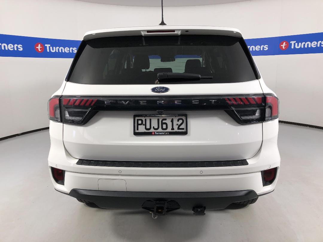 Photo '6' of Ford Everest