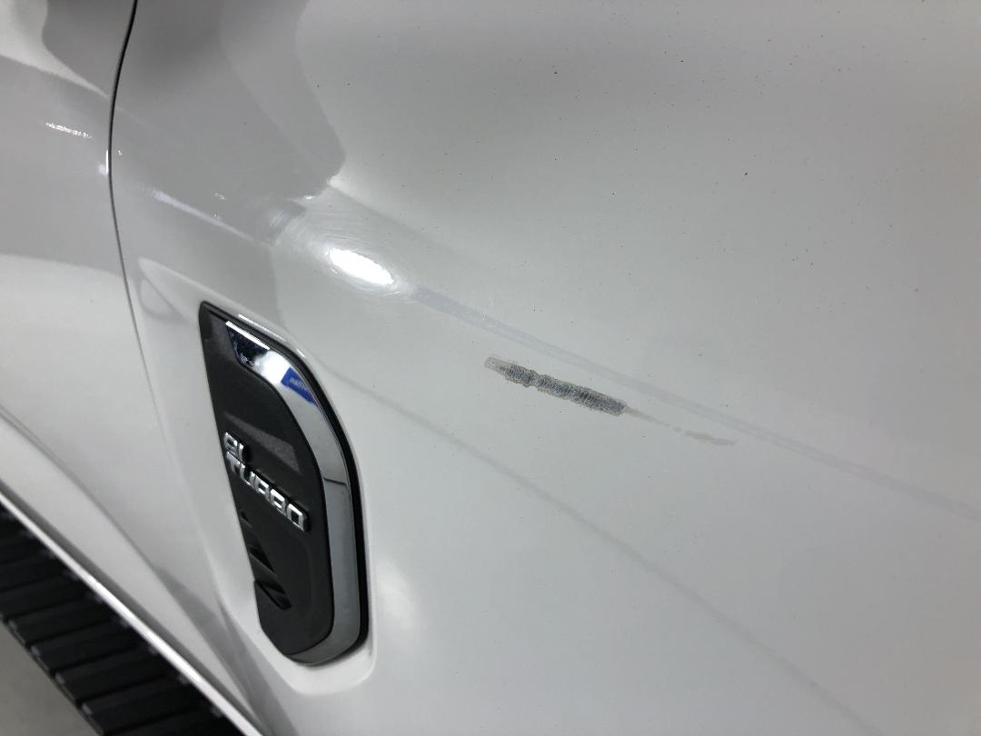 Photo '23' of Ford Everest