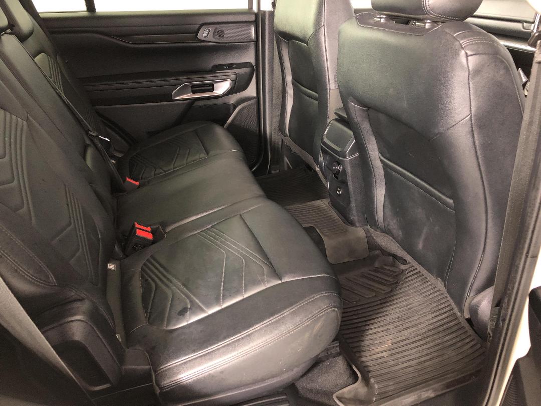 Photo '20' of Ford Everest