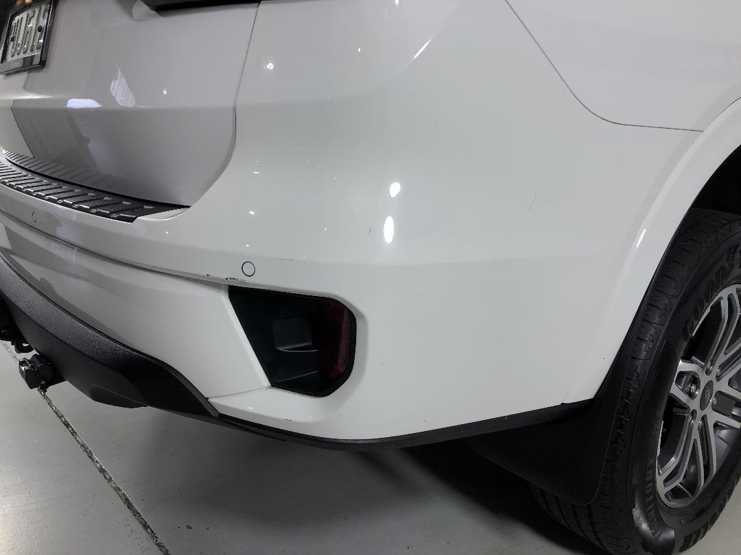 Photo '26' of Ford Everest