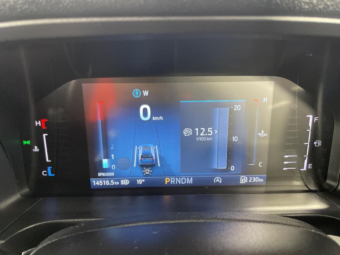 Photo '21' of Ford Everest