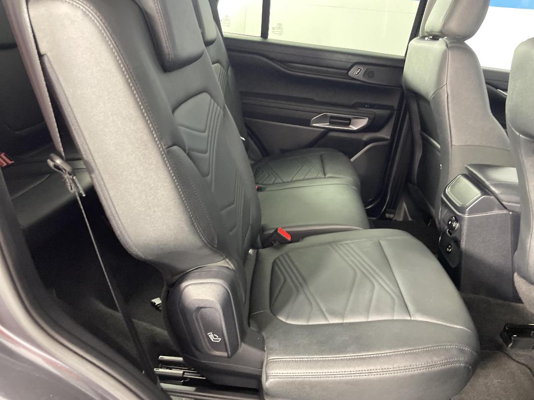 Photo '20' of Ford Everest