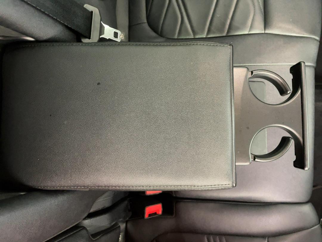 Photo '24' of Ford Everest