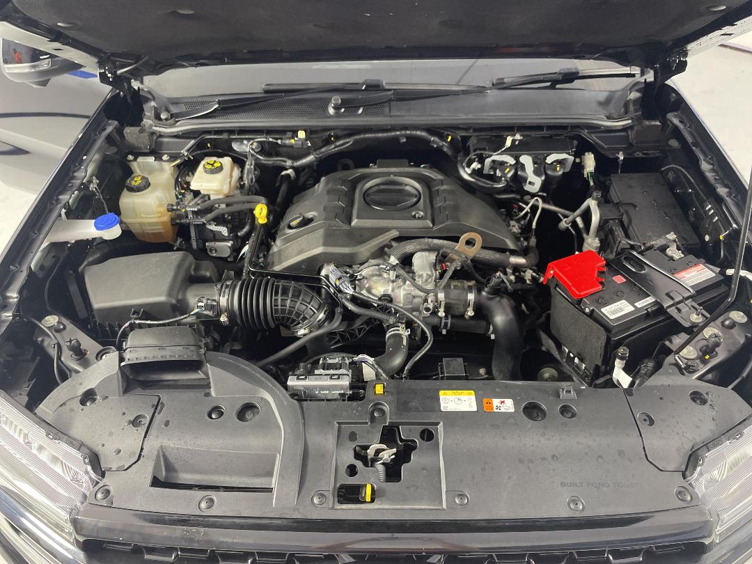 Photo '13' of Ford Everest