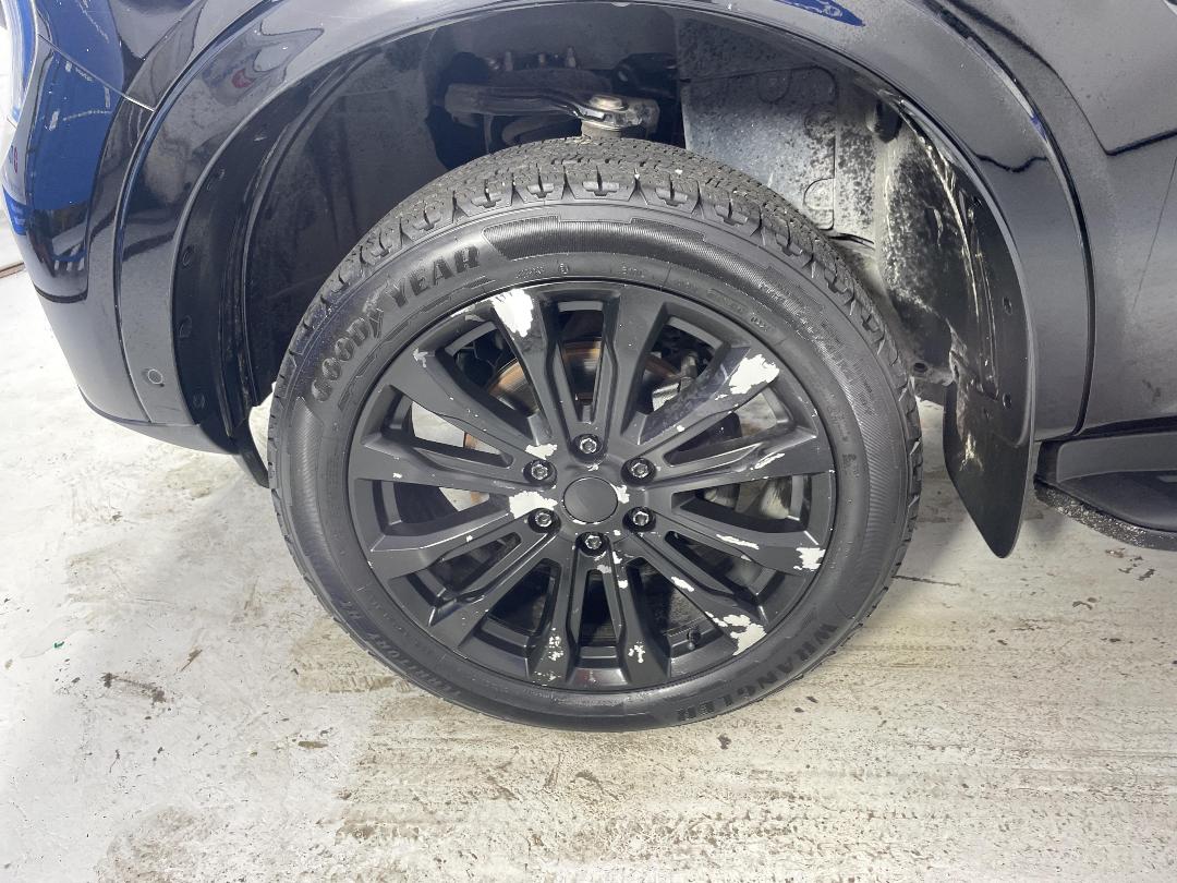 Photo '10' of Ford Everest