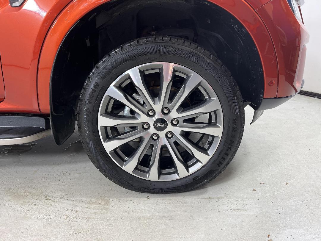 Photo '9' of Ford Everest Photo '9' of Ford Everest