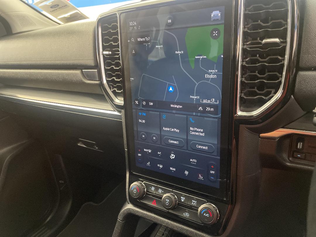 Photo '27' of Ford Everest