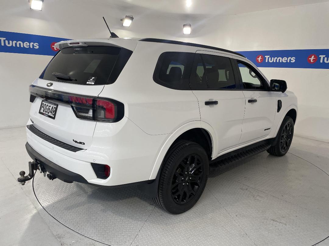 Photo '7' of Ford Everest