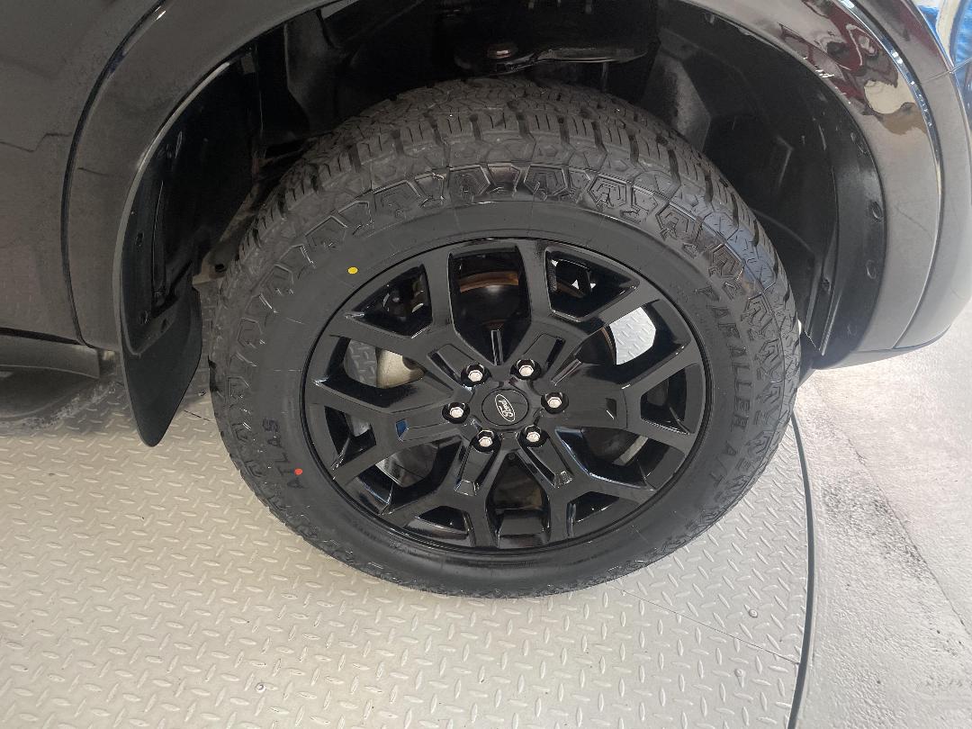 Photo '9' of Ford Everest Photo '9' of Ford Everest