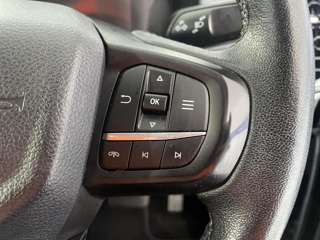 Photo '26' of Ford Everest Photo '26' of Ford Everest