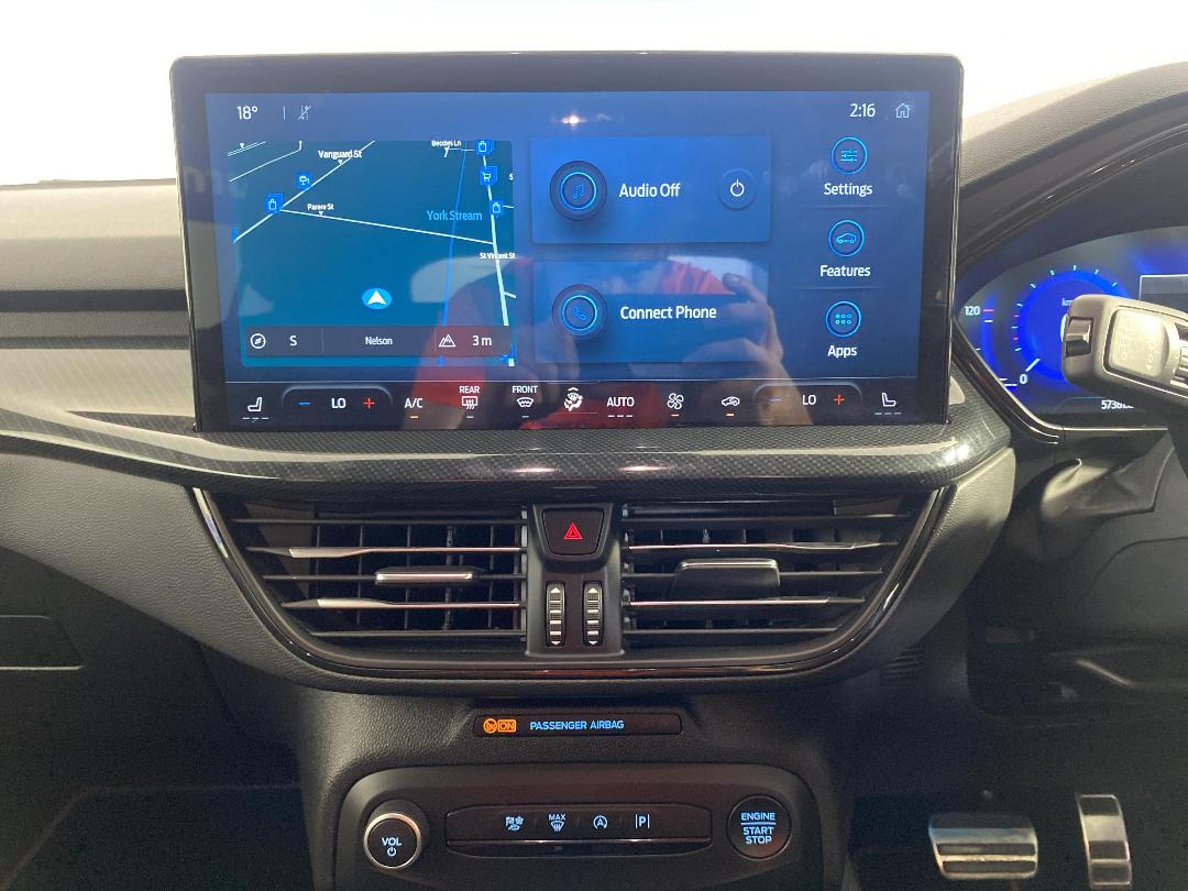 Photo '18' of Ford Focus