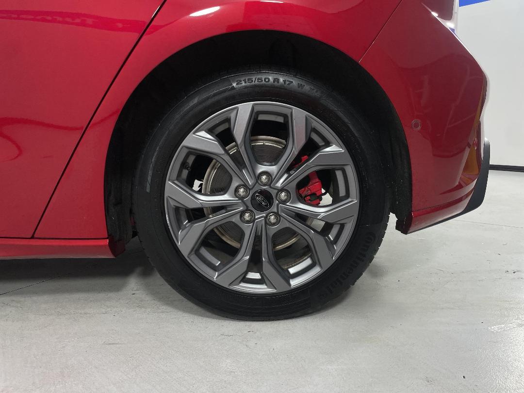 Photo '11' of Ford Focus Photo '11' of Ford Focus