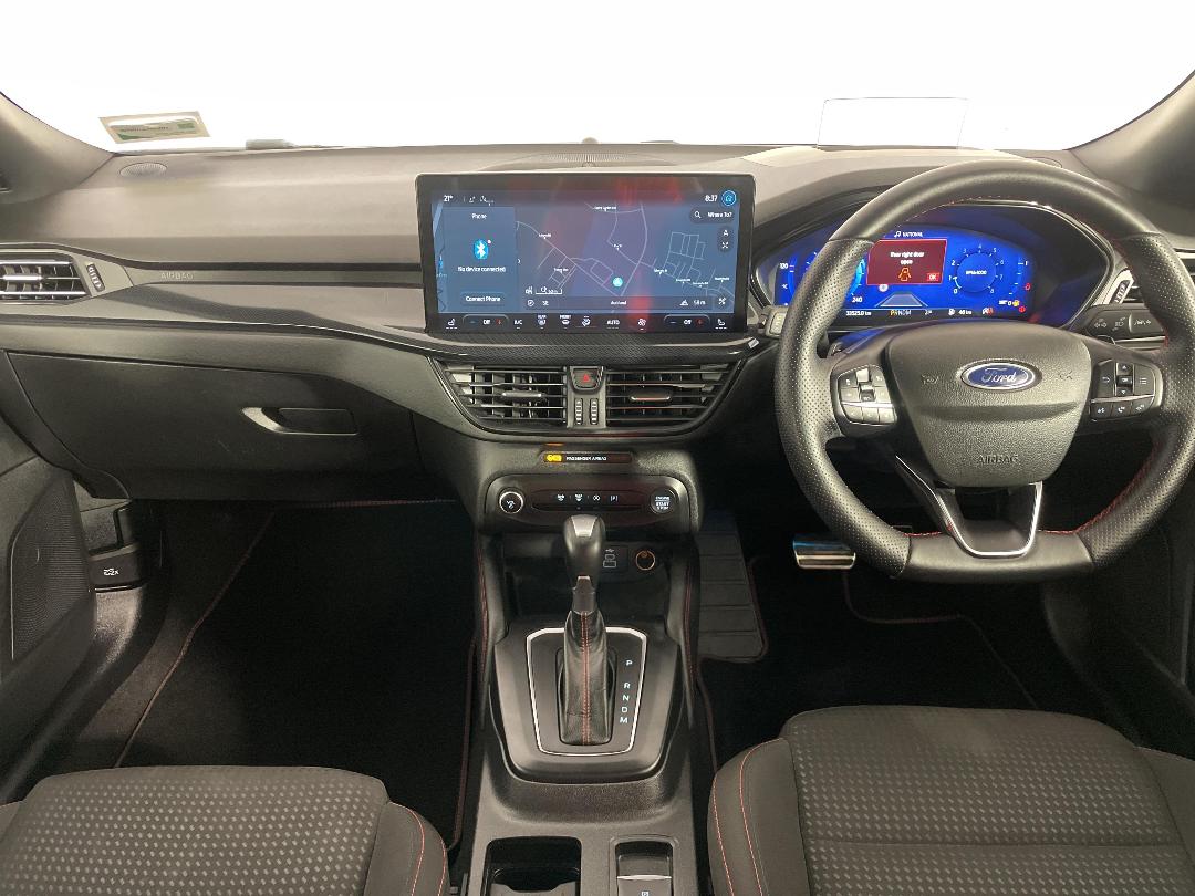 Photo '17' of Ford Focus Photo '17' of Ford Focus