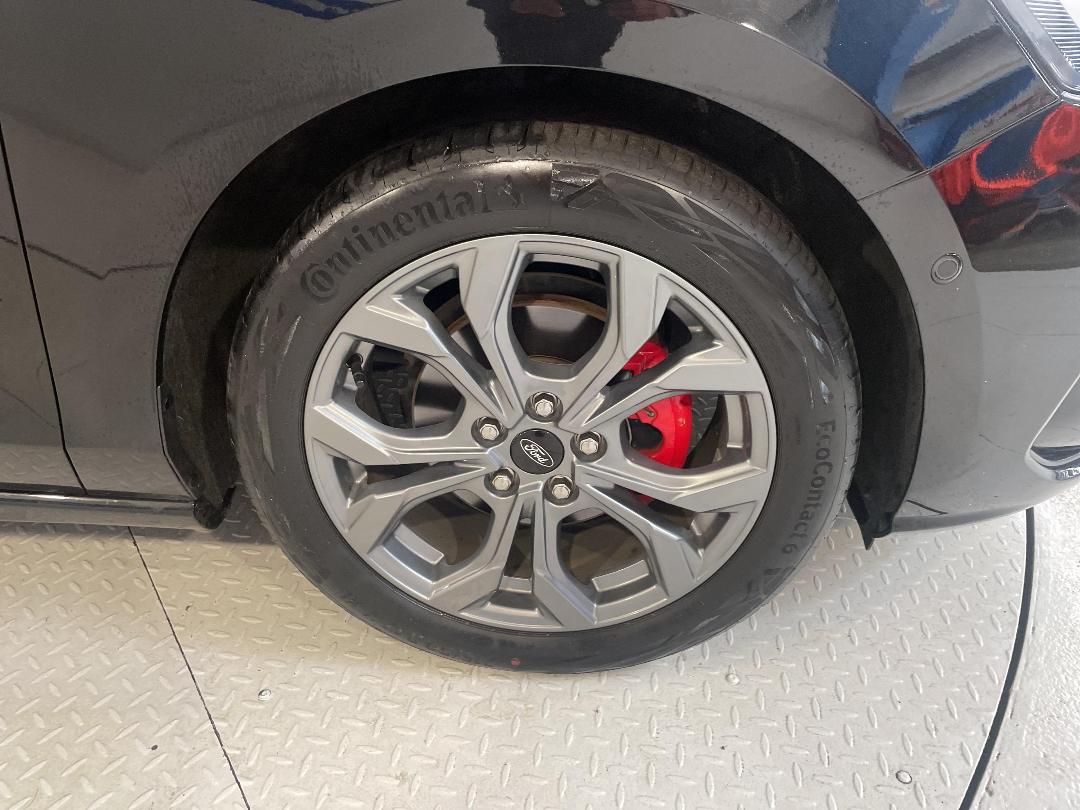 Photo '9' of Ford Focus