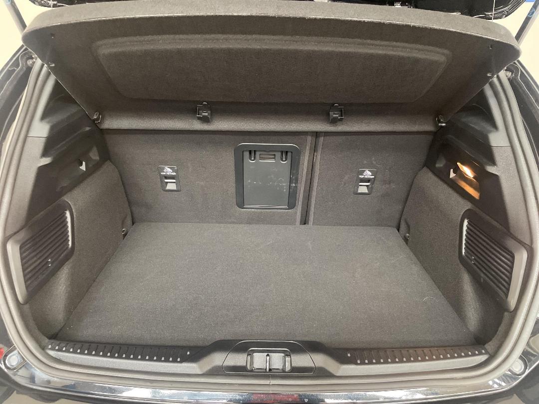 Photo '14' of Ford Focus