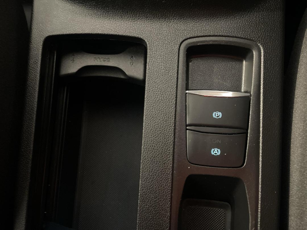 Photo '30' of Ford Focus