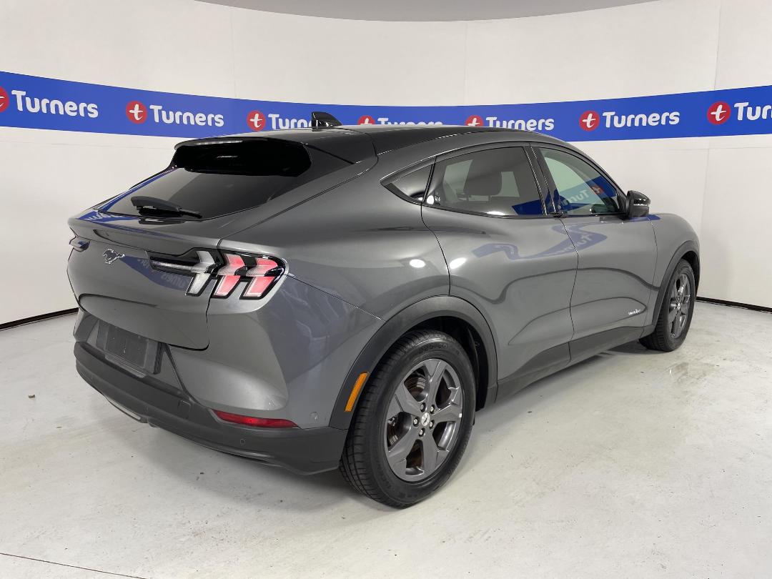 Photo '7' of Ford Mustang Mach-E