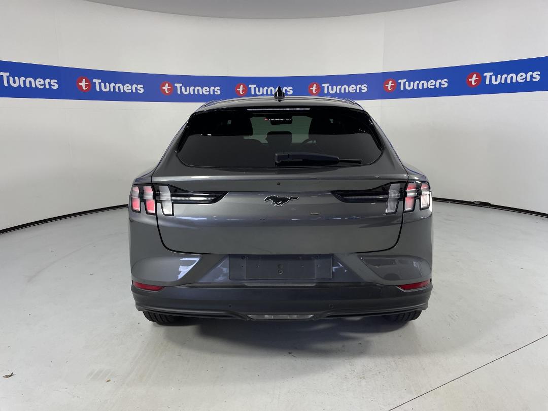 Photo '6' of Ford Mustang Mach-E