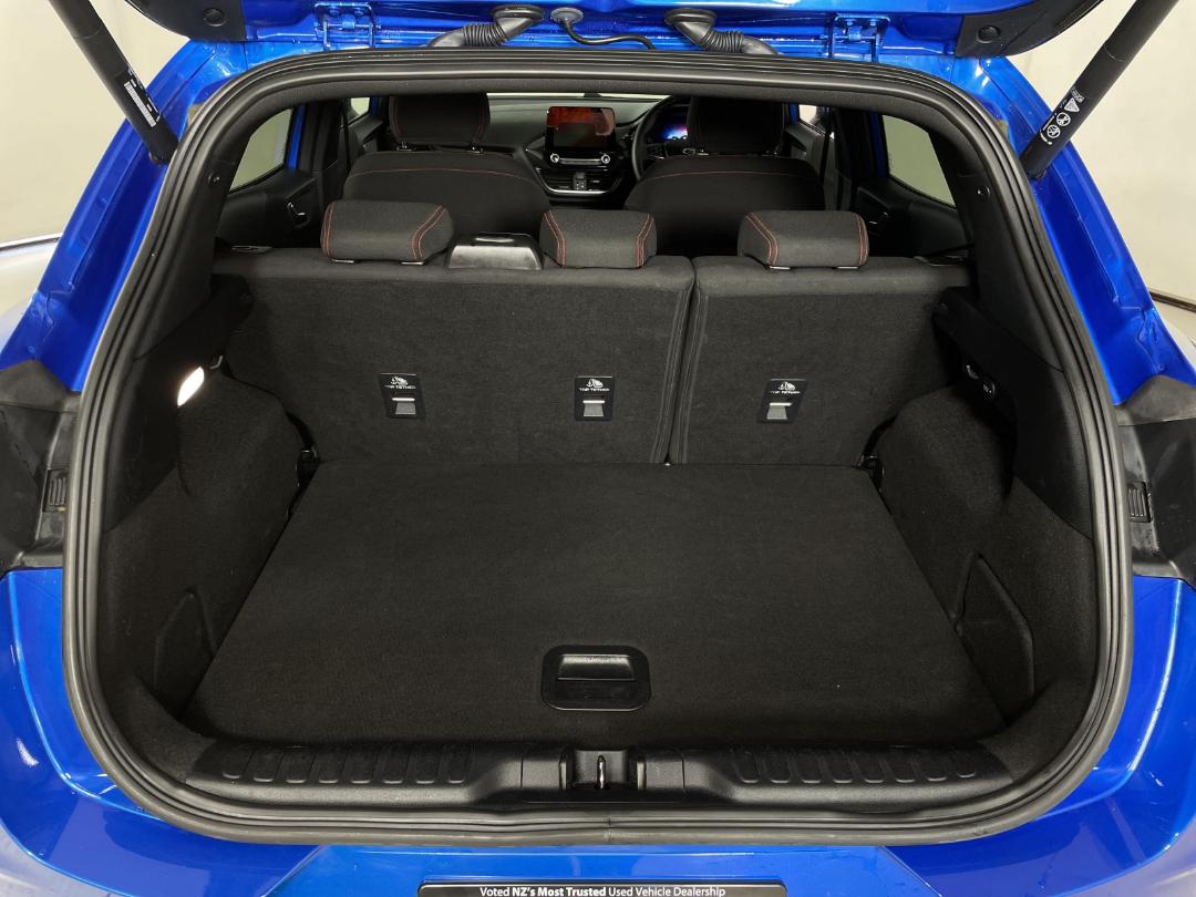 Photo '14' of Ford Puma