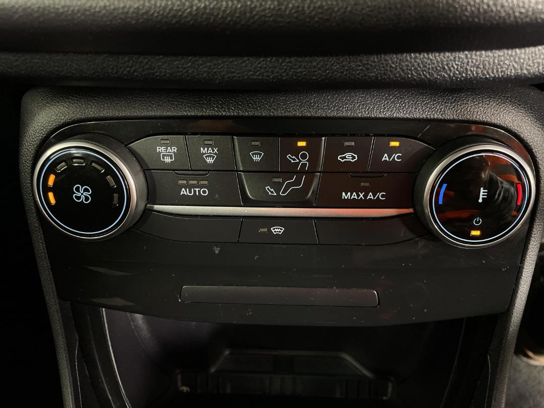 Photo '28' of Ford Puma