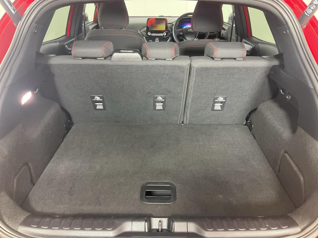 Photo '14' of Ford Puma