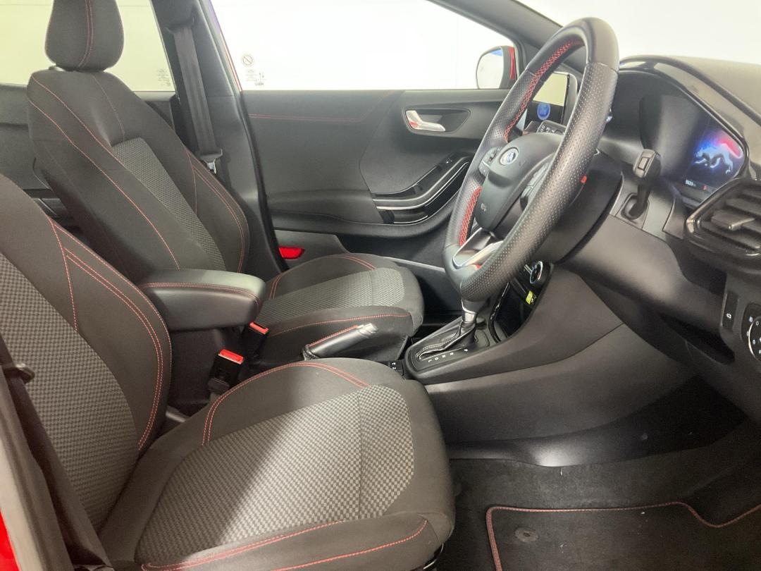 Photo '16' of Ford Puma