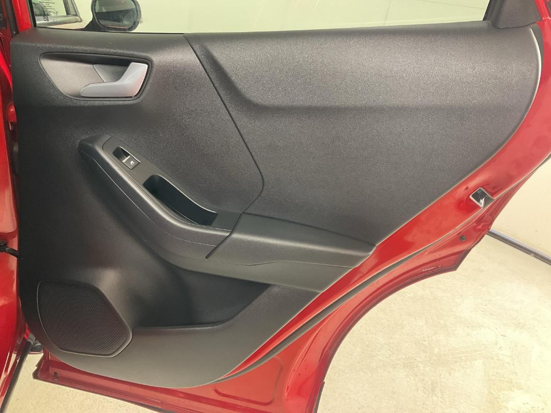 Photo '19' of Ford Puma