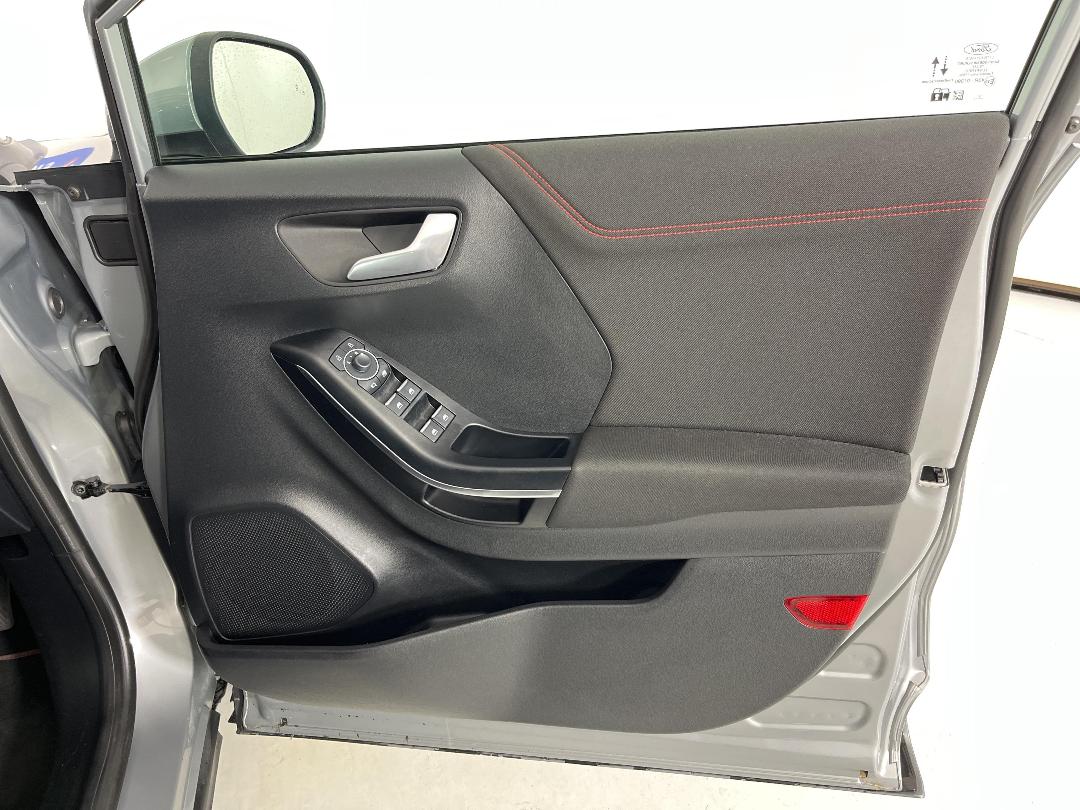 Photo '15' of Ford Puma