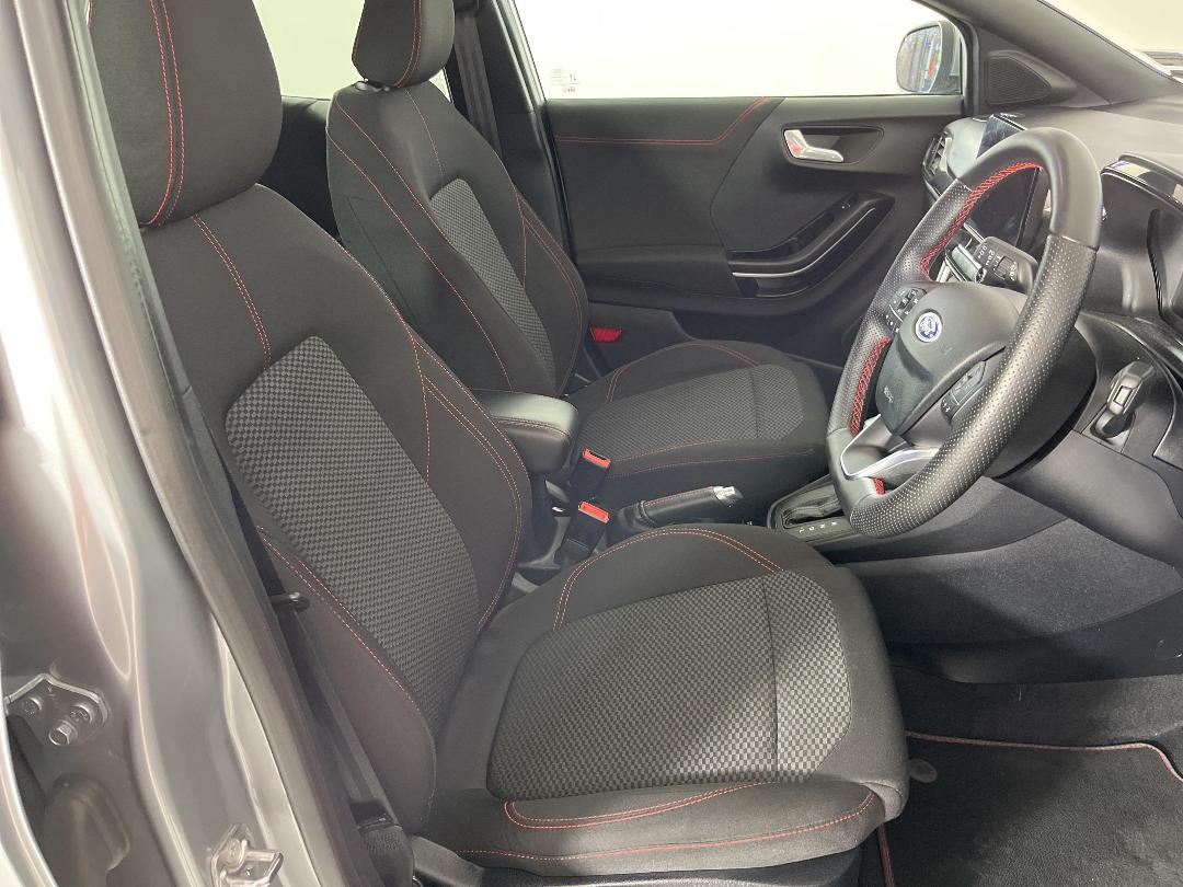 Photo '16' of Ford Puma