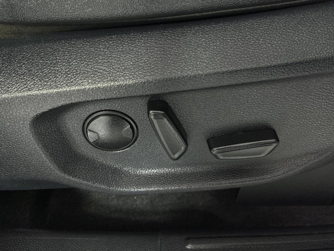 Photo '29' of Ford Ranger Photo '29' of Ford Ranger