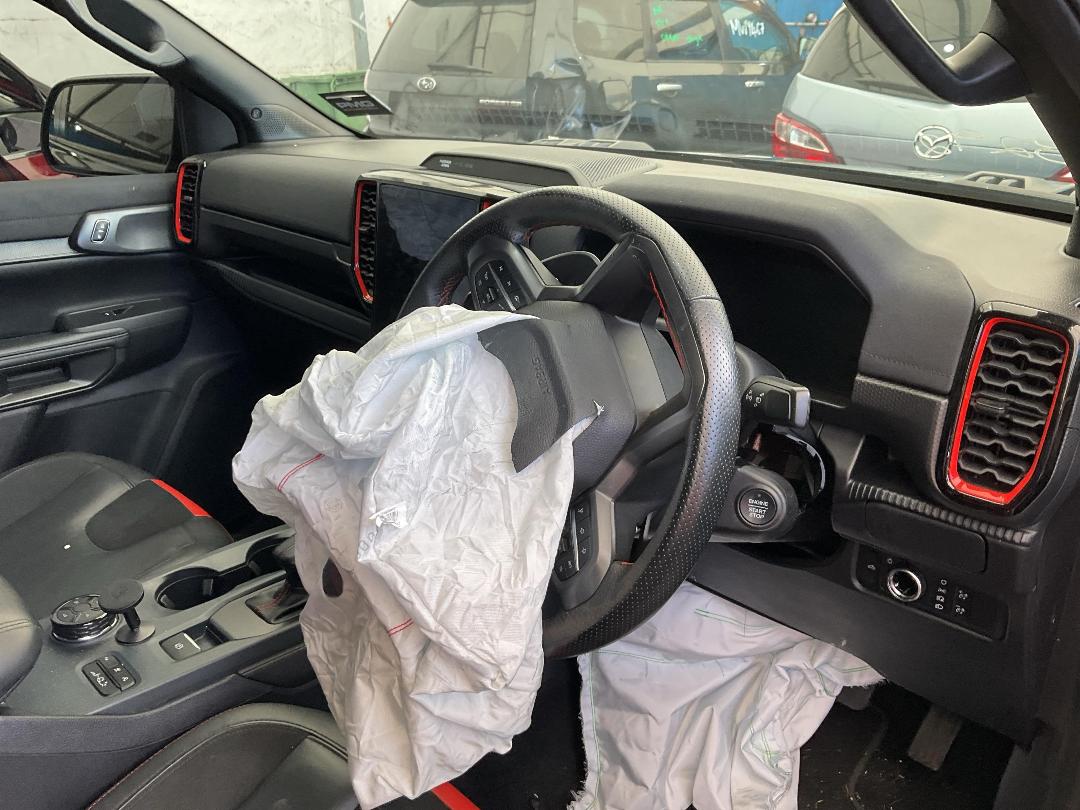 Photo '20' of Ford Ranger Raptor Photo '20' of Ford Ranger Raptor