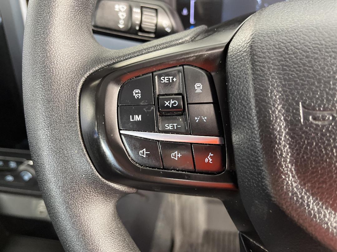 Photo '24' of Ford Ranger Photo '24' of Ford Ranger