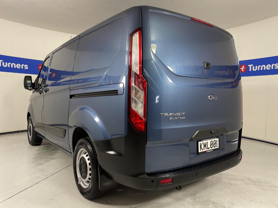 Photo '4' of Ford Transit Photo '4' of Ford Transit