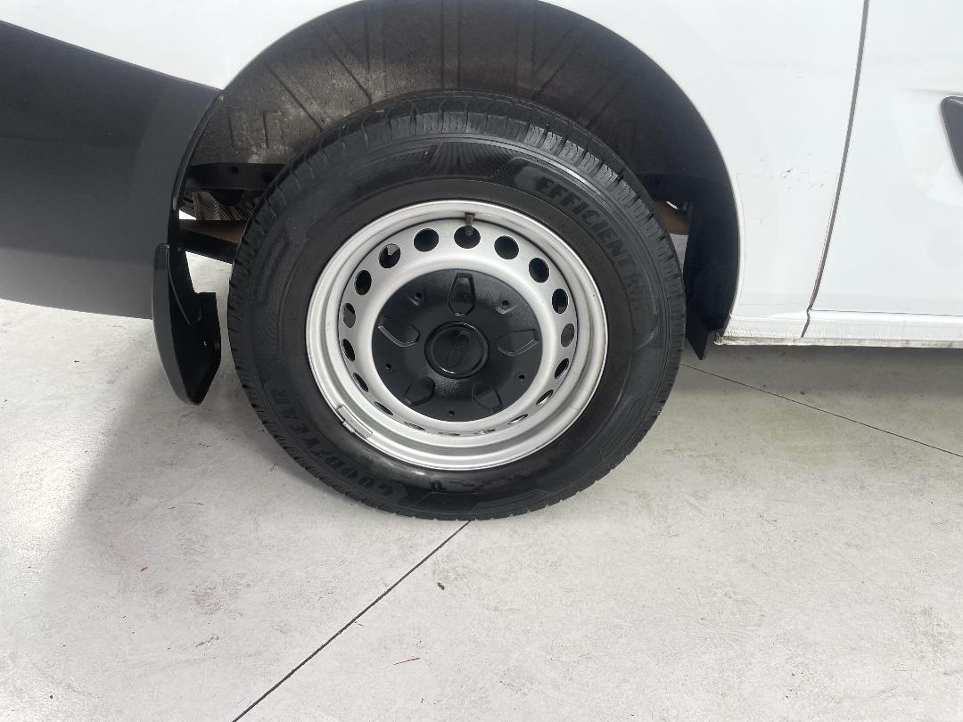 Photo '12' of Ford Transit