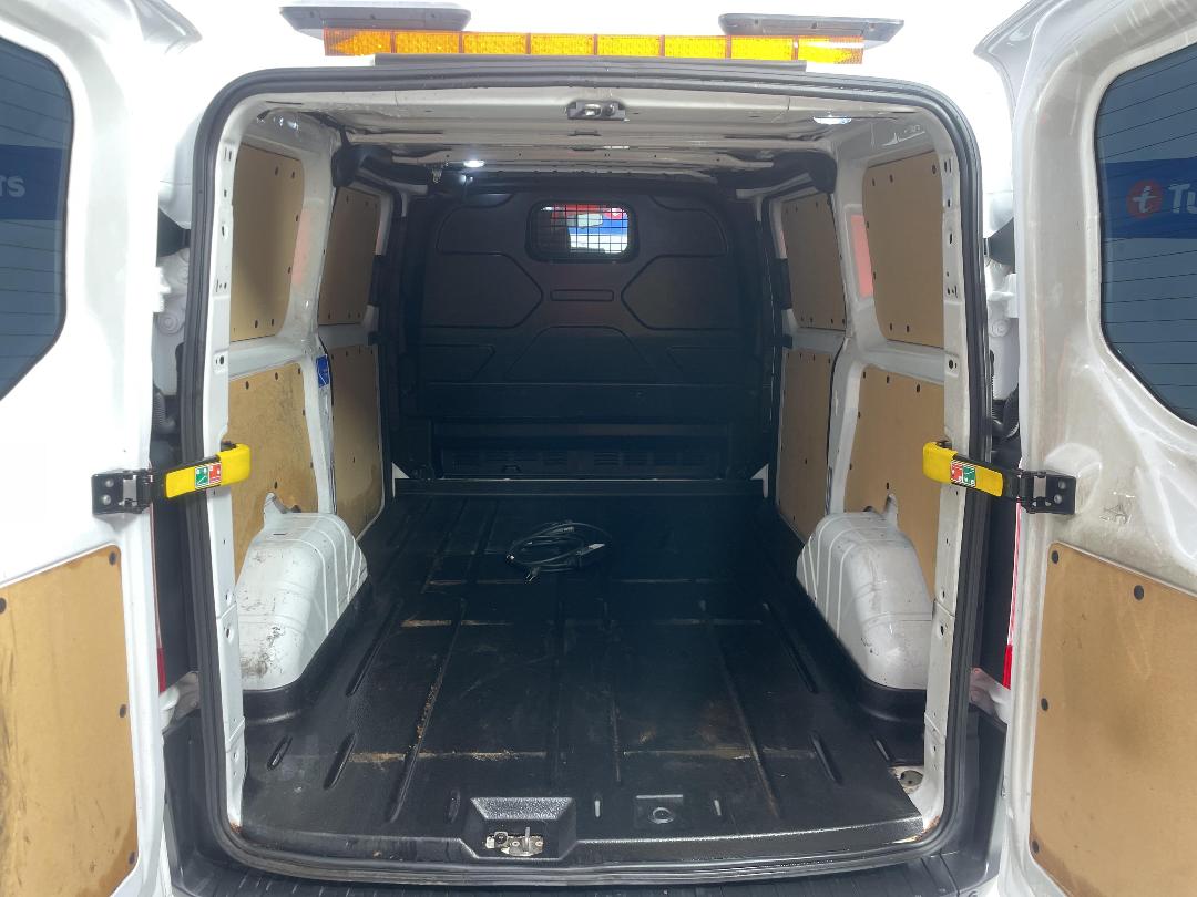 Photo '14' of Ford Transit