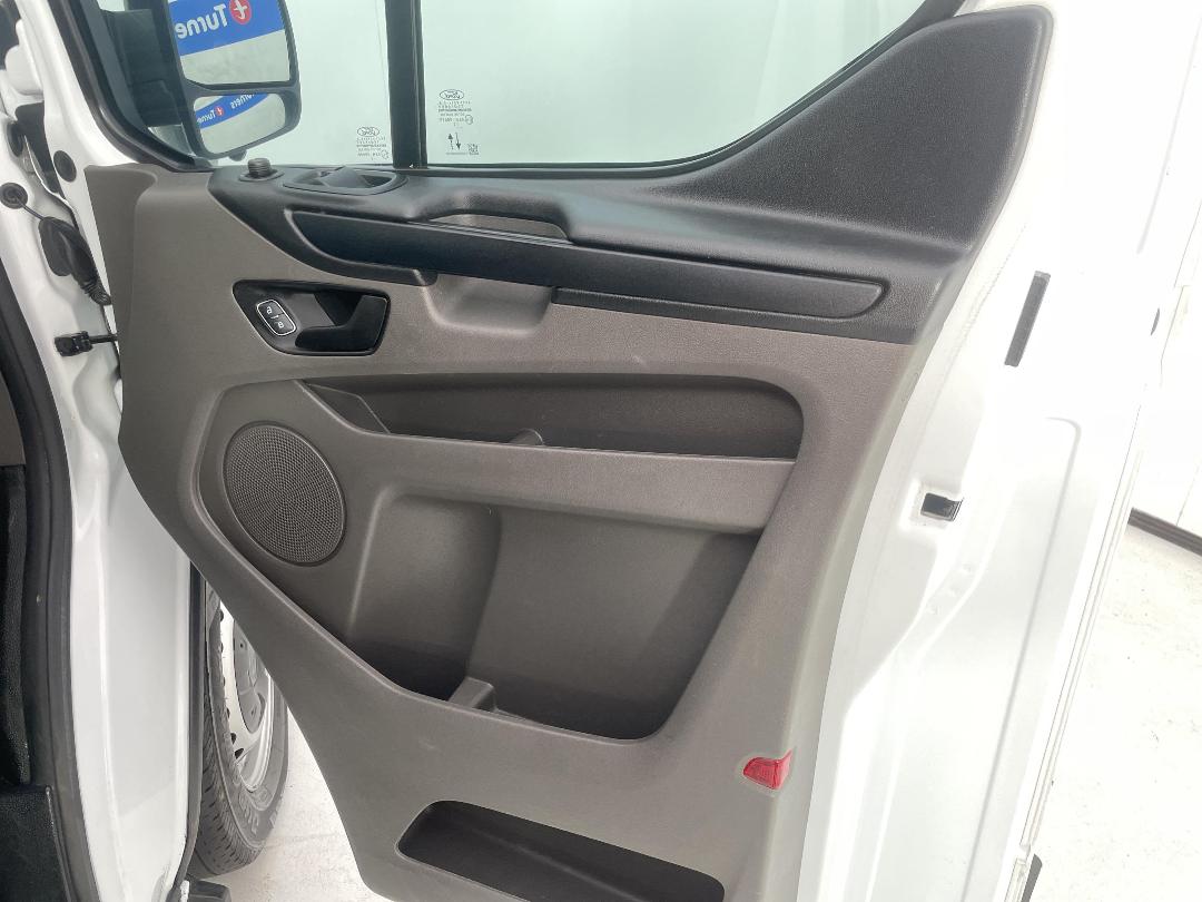 Photo '15' of Ford Transit