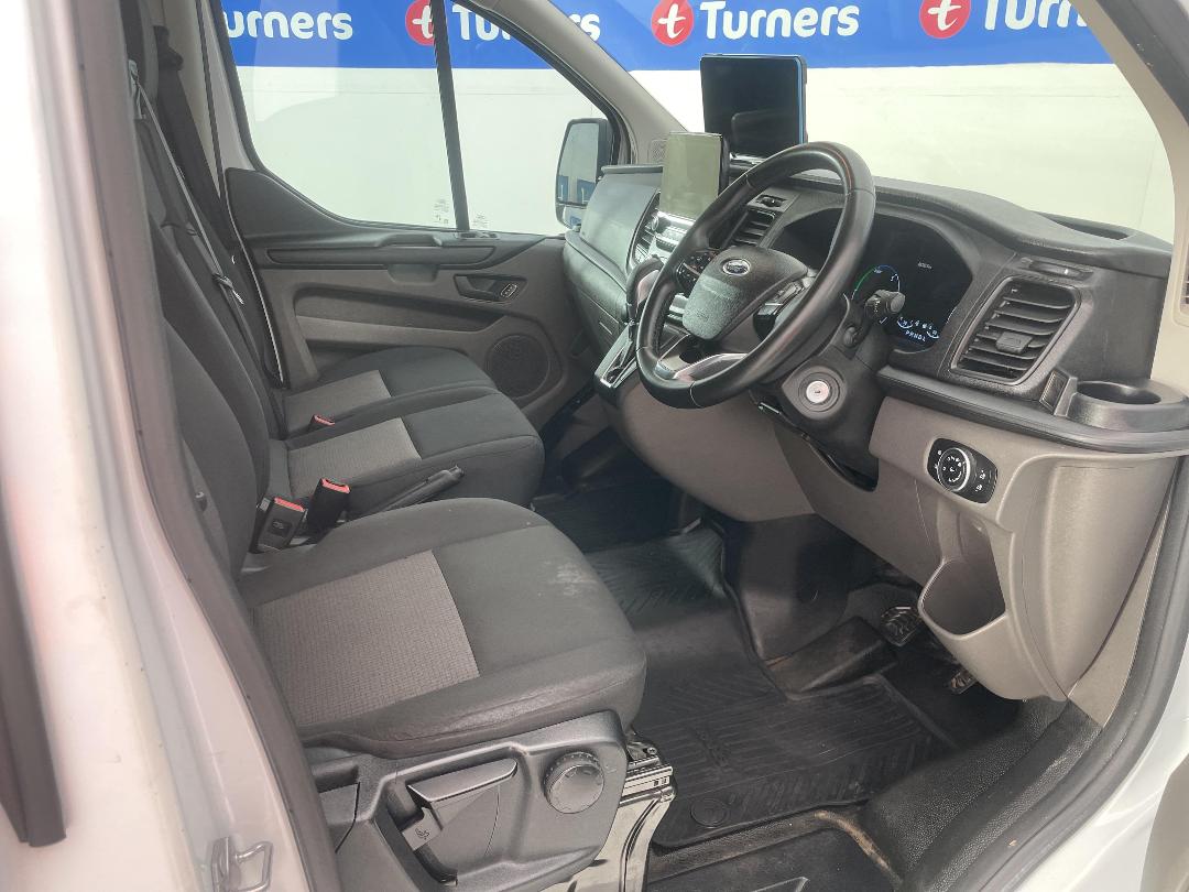 Photo '16' of Ford Transit