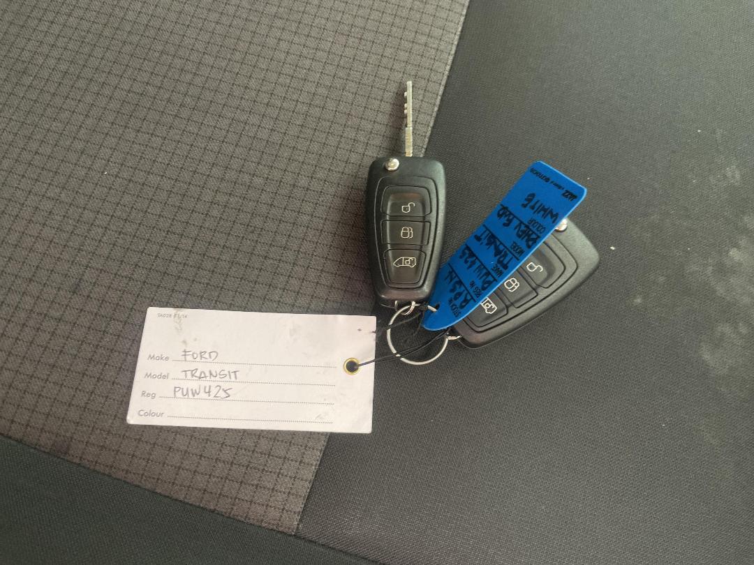 Photo '21' of Ford Transit